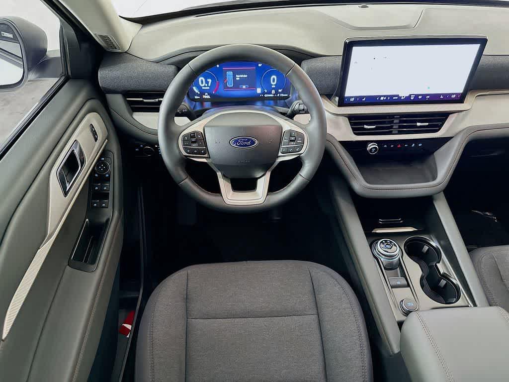 new 2025 Ford Explorer car, priced at $41,440