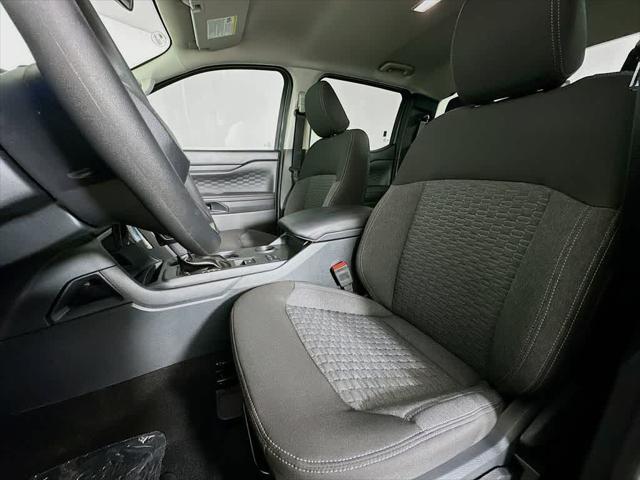 new 2025 Ford Ranger car, priced at $33,820