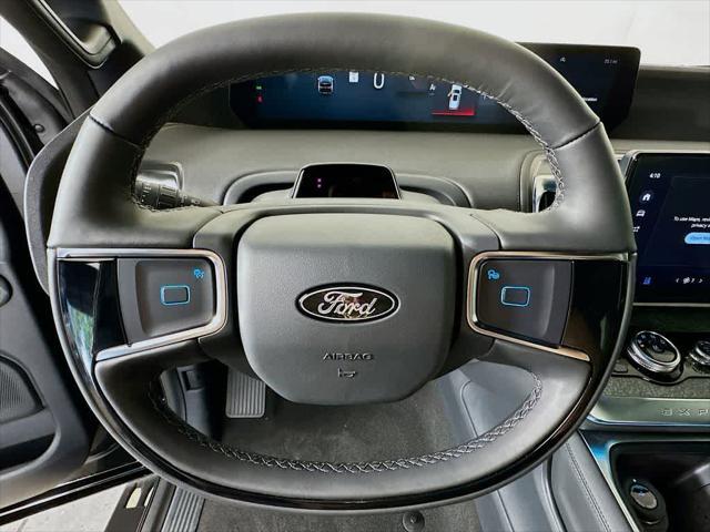 new 2025 Ford Expedition car, priced at $78,044