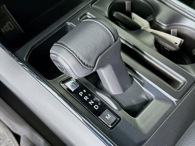 new 2025 Ford F-150 car, priced at $44,752