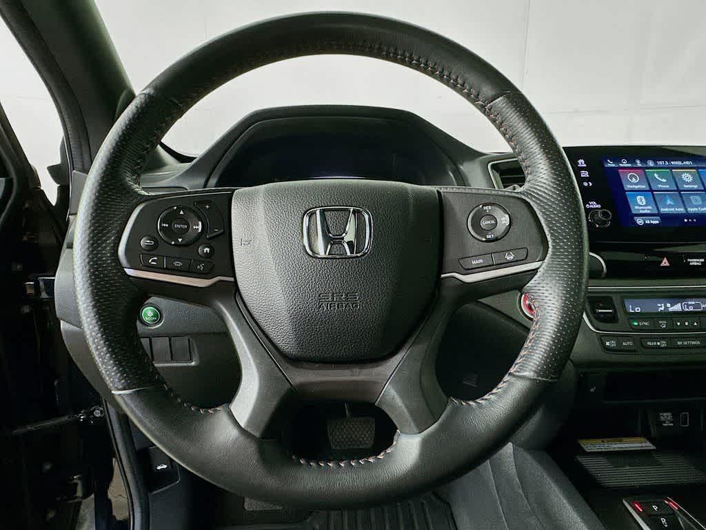 used 2022 Honda Pilot car, priced at $27,118