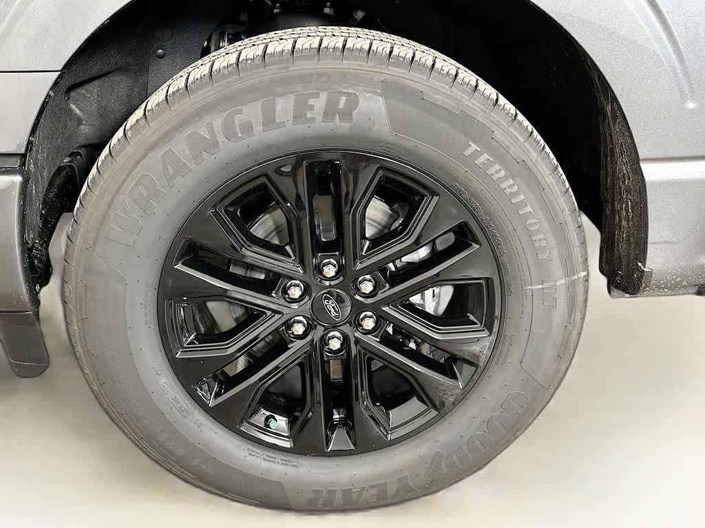 new 2025 Ford F-150 car, priced at $46,884