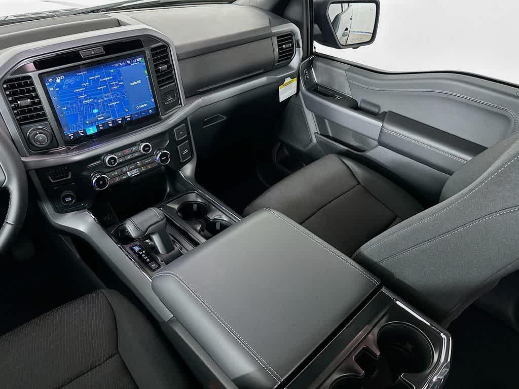 new 2025 Ford F-150 car, priced at $46,884