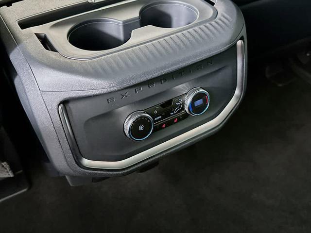 new 2025 Ford Expedition Max car, priced at $78,111
