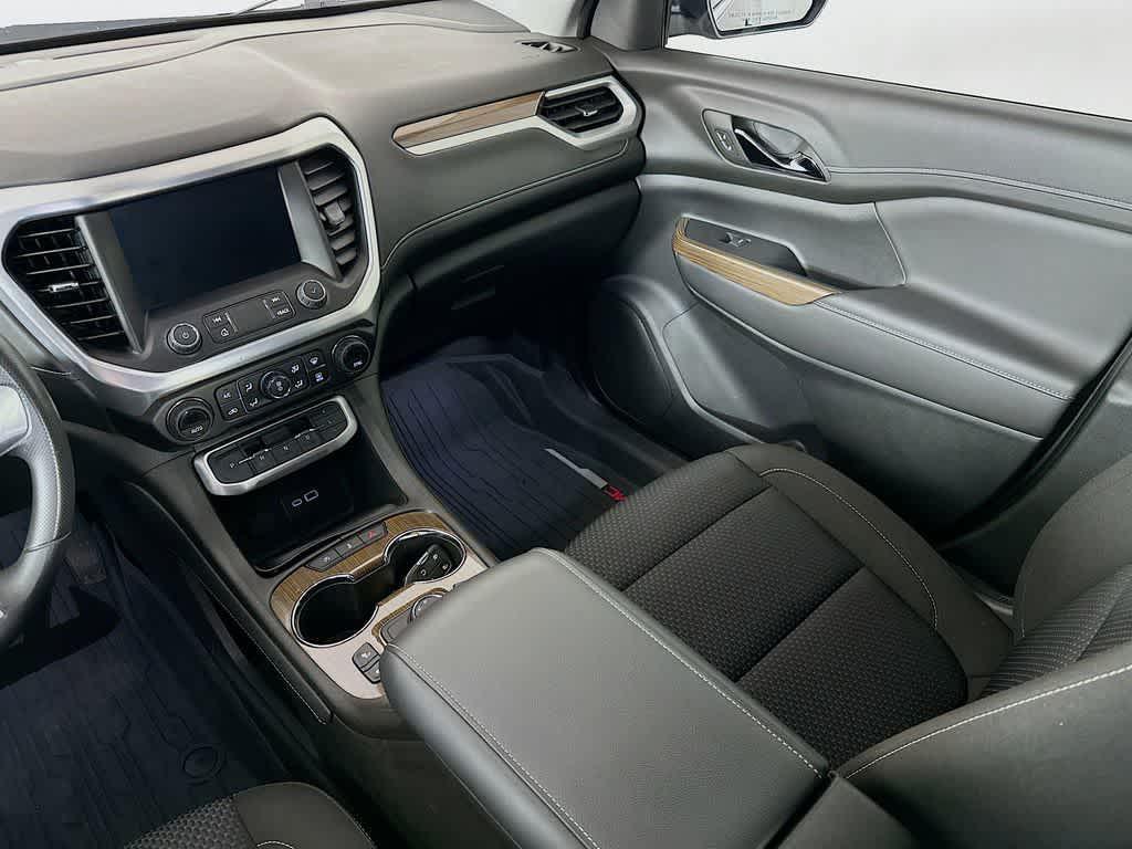 used 2023 GMC Acadia car, priced at $28,807