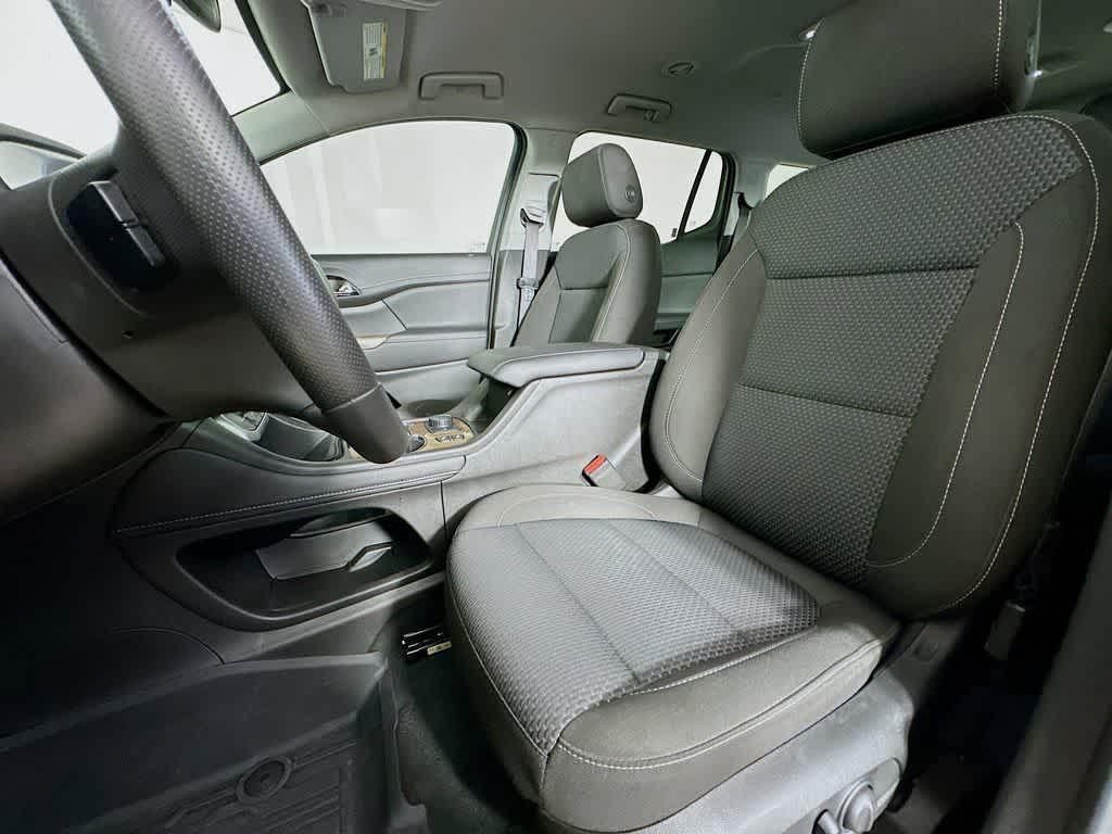 used 2023 GMC Acadia car, priced at $28,807