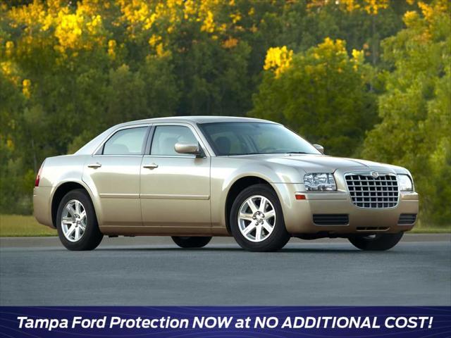 used 2008 Chrysler 300 car