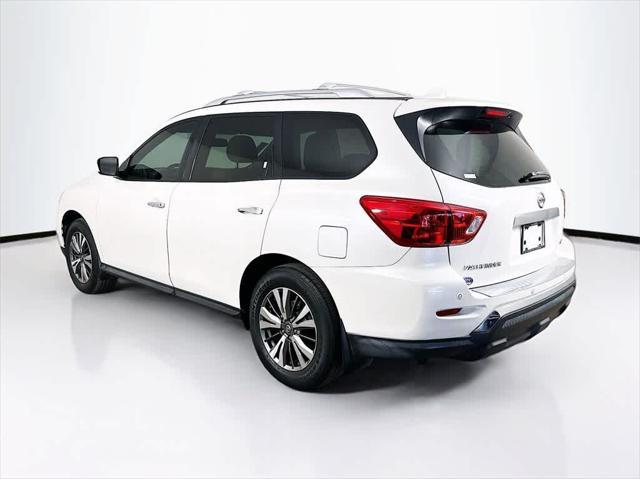 used 2019 Nissan Pathfinder car, priced at $13,334