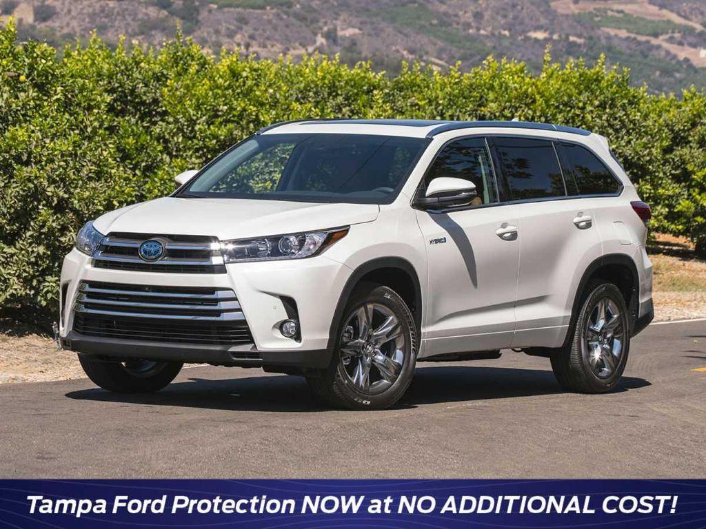 used 2019 Toyota Highlander car