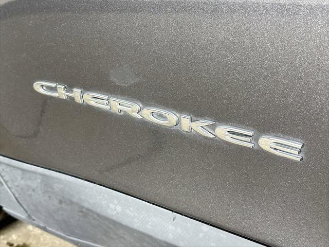 used 2019 Jeep Cherokee car, priced at $12,119