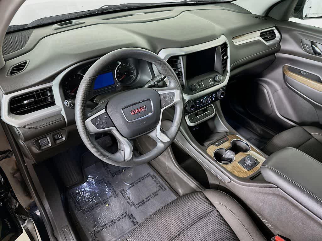 used 2023 GMC Acadia car, priced at $24,802