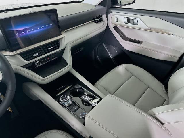 new 2025 Ford Explorer car, priced at $36,556