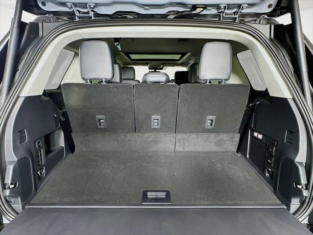 new 2025 Ford Expedition car, priced at $76,219