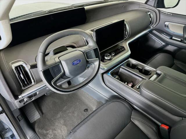 new 2025 Ford Expedition car, priced at $76,219