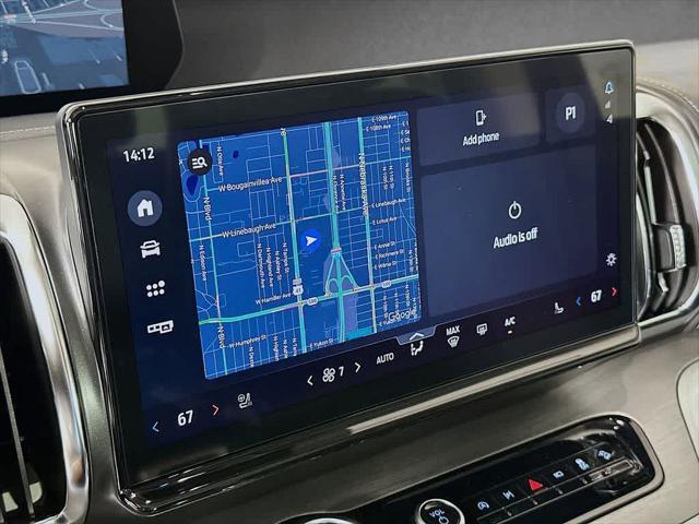 new 2025 Ford Expedition car, priced at $76,219