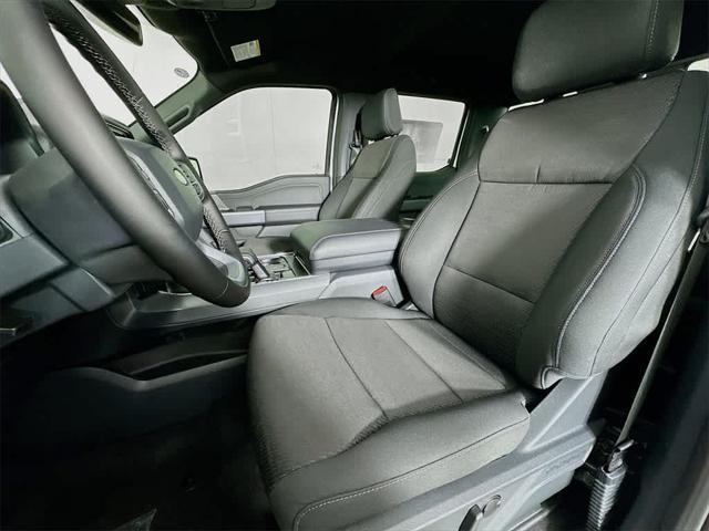 new 2025 Ford F-150 car, priced at $51,822