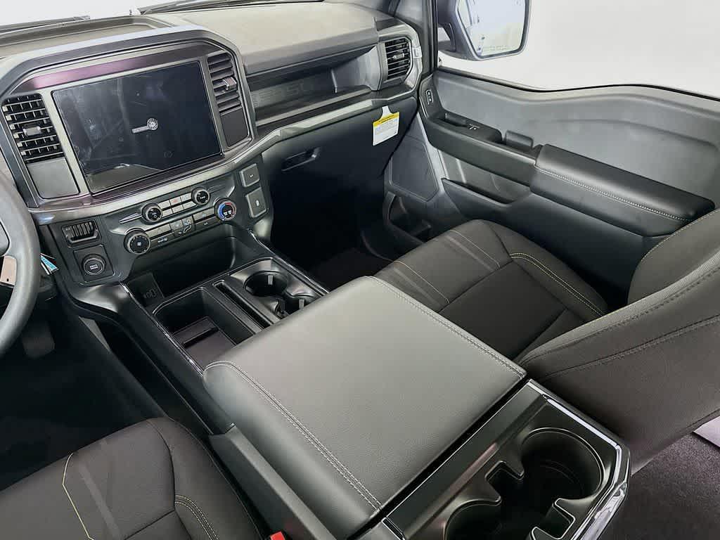 new 2025 Ford F-150 car, priced at $45,945