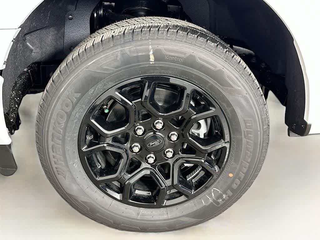 new 2025 Ford F-150 car, priced at $45,945