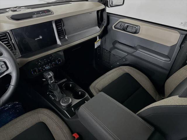 new 2025 Ford Bronco car, priced at $40,807