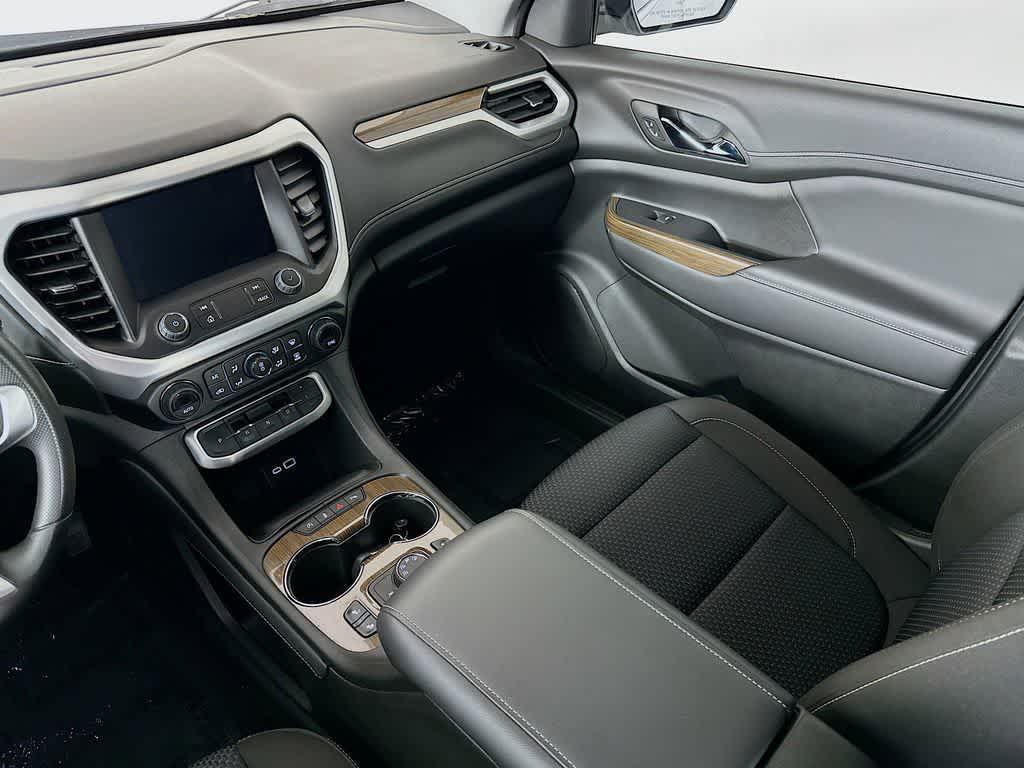 used 2023 GMC Acadia car, priced at $27,856