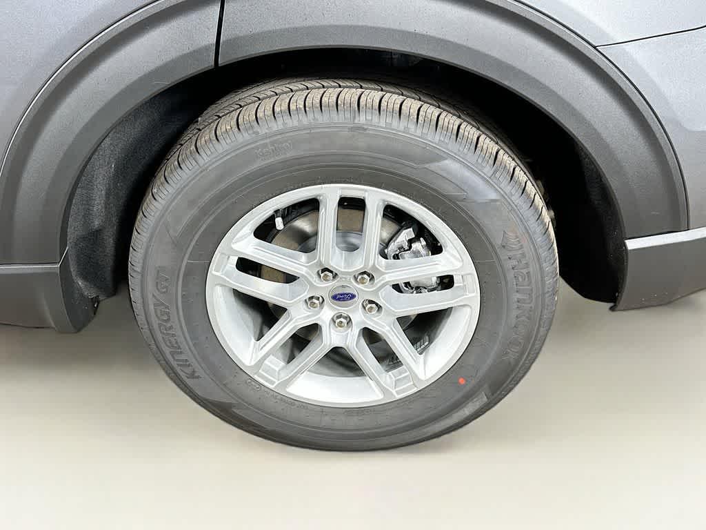 new 2025 Ford Explorer car, priced at $37,485