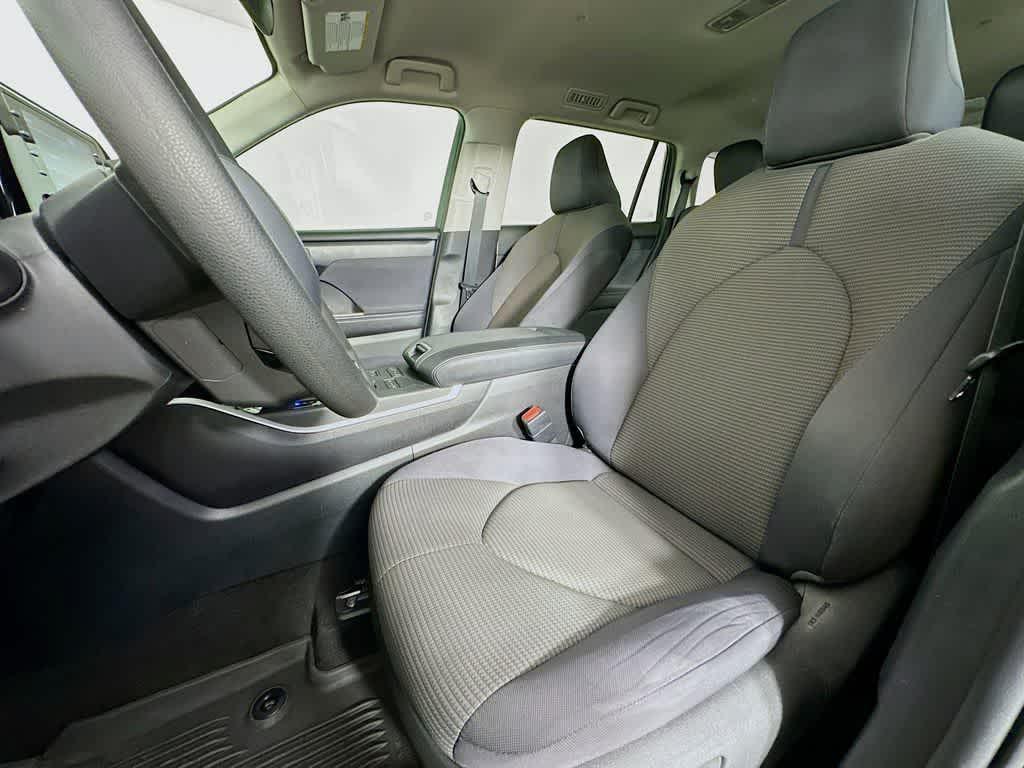 used 2020 Toyota Highlander car, priced at $24,832