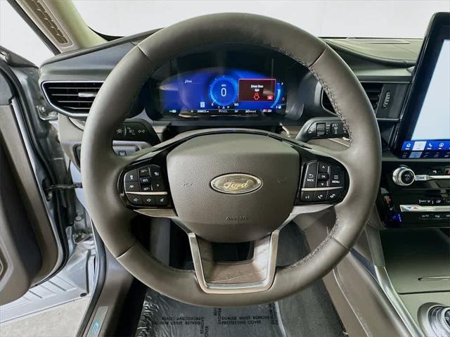used 2022 Ford Explorer car, priced at $40,656