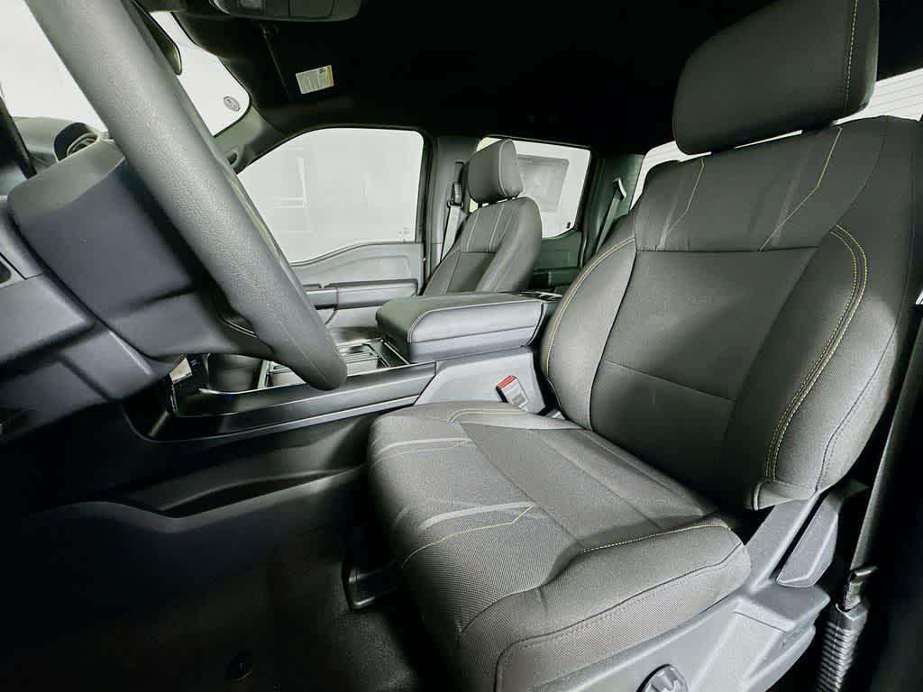 new 2025 Ford F-150 car, priced at $45,945