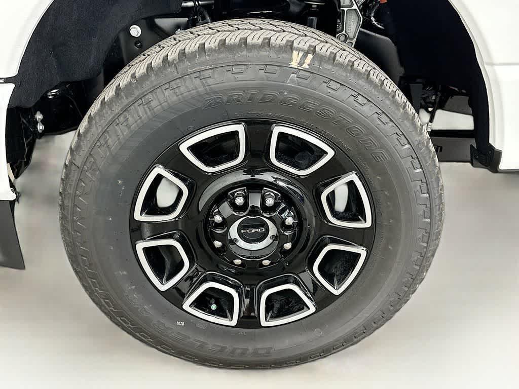 new 2025 Ford F-350 car, priced at $86,417