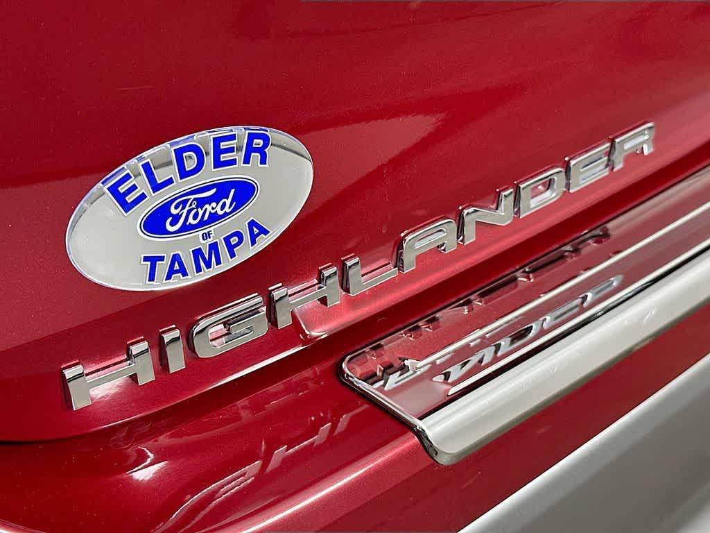 used 2023 Toyota Highlander car, priced at $38,667