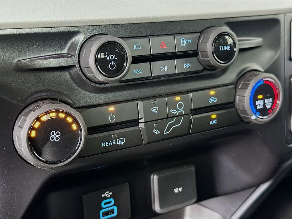 new 2025 Ford F-250 car, priced at $54,784