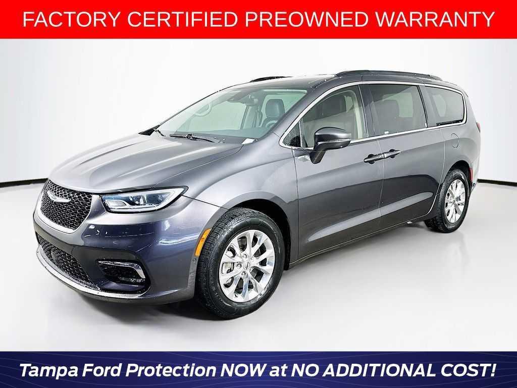 used 2022 Chrysler Pacifica car, priced at $30,559
