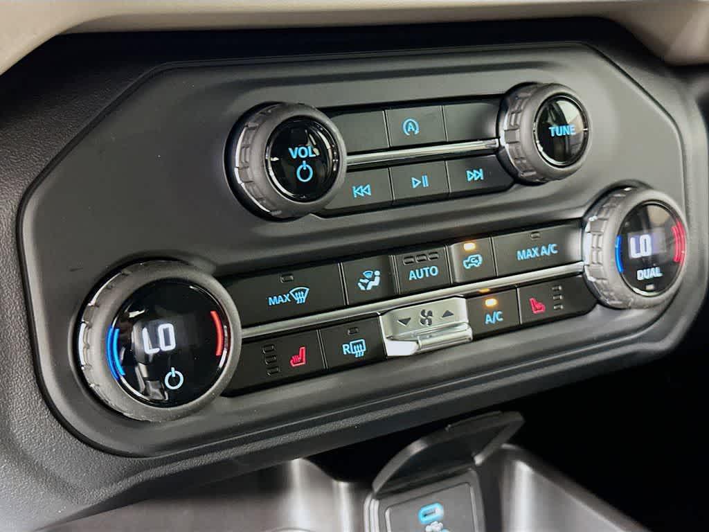 new 2025 Ford Bronco car, priced at $39,455