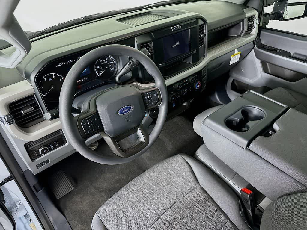 new 2025 Ford F-350 car, priced at $64,596
