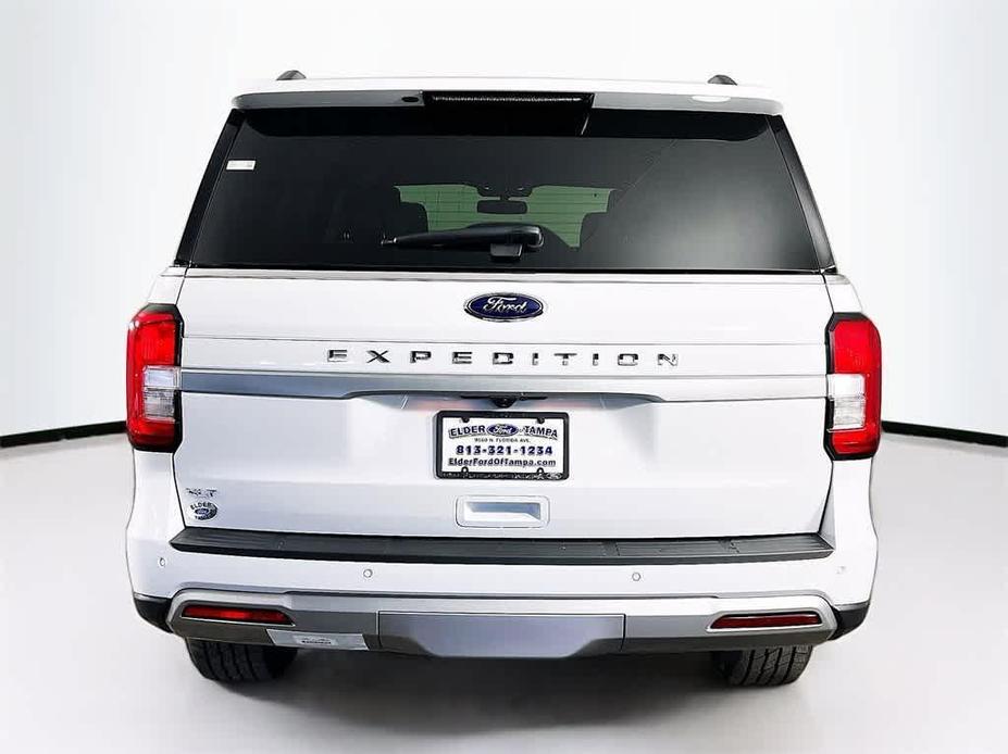 new 2024 Ford Expedition car, priced at $75,127