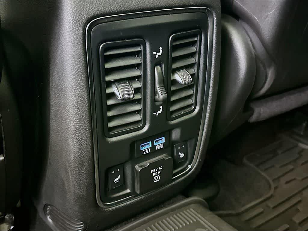 used 2015 Jeep Grand Cherokee car, priced at $14,552