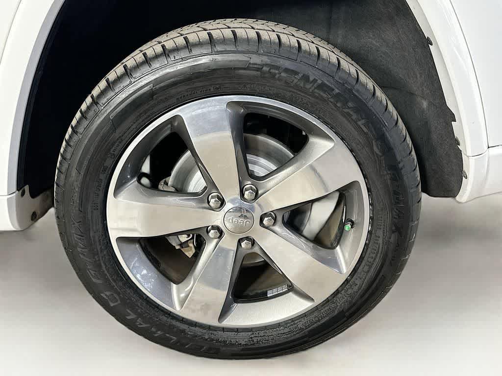 used 2015 Jeep Grand Cherokee car, priced at $14,552