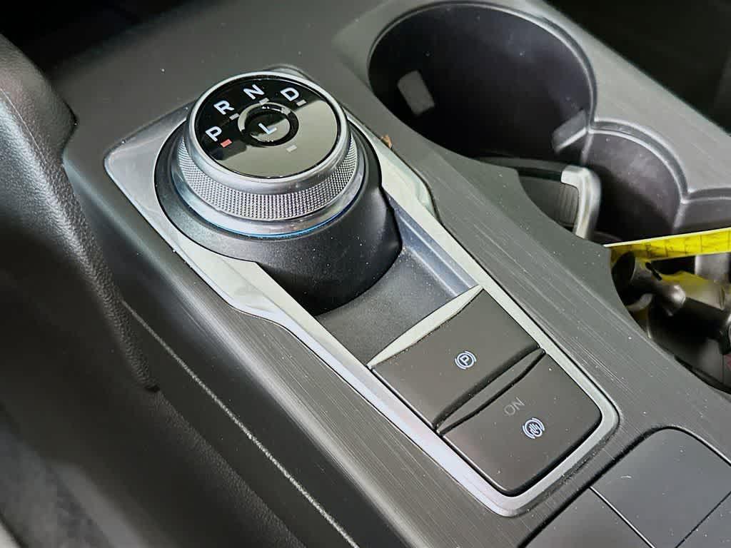 used 2022 Ford Escape car, priced at $20,856
