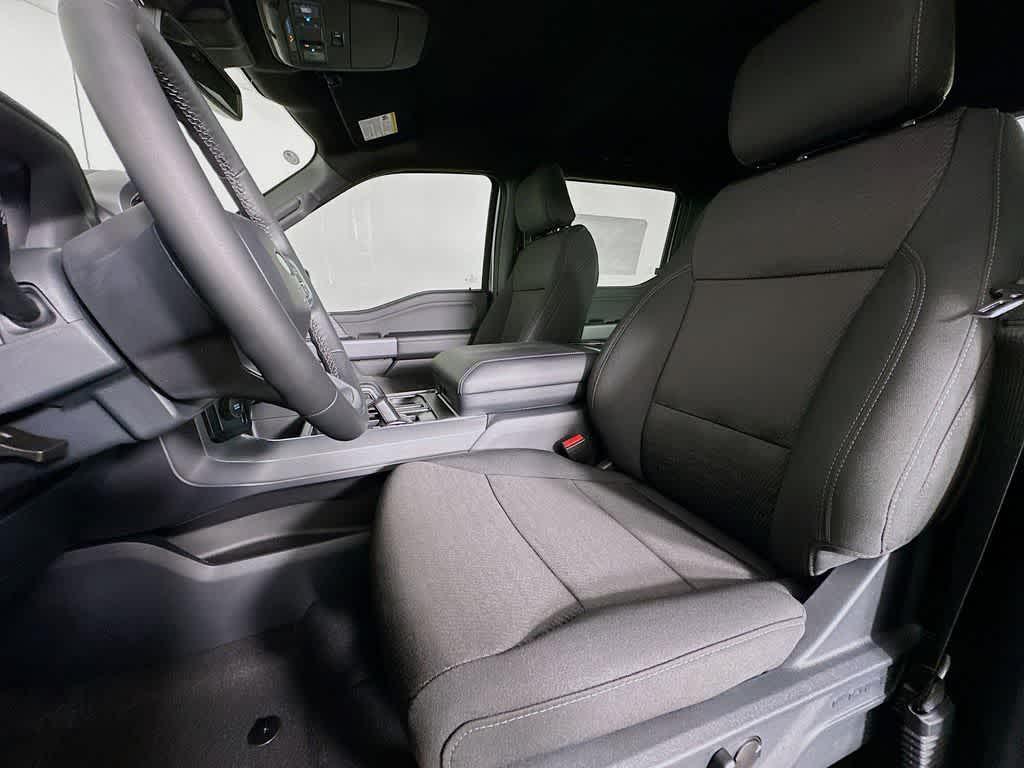 new 2025 Ford F-150 car, priced at $54,910