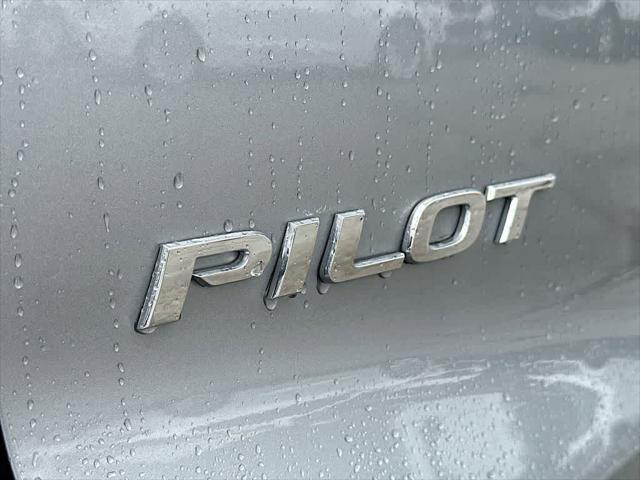 used 2019 Honda Pilot car, priced at $18,941