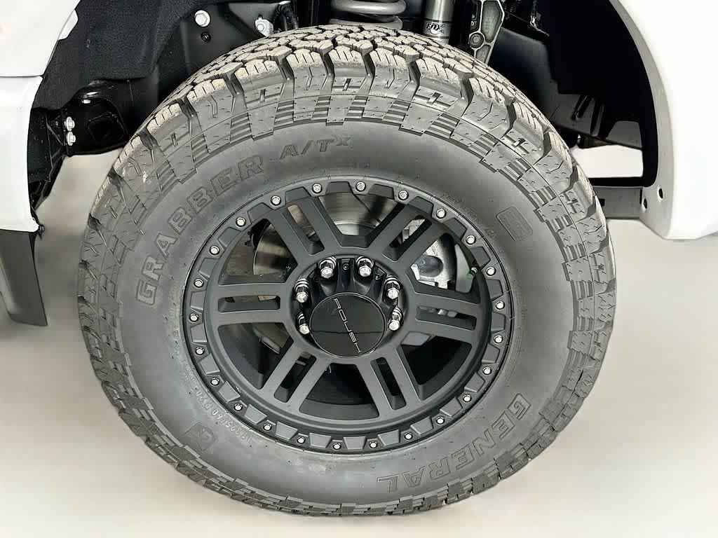 new 2025 Ford F-250 car, priced at $100,080