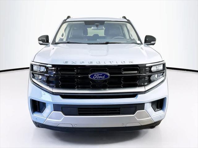 new 2025 Ford Expedition Max car, priced at $77,404