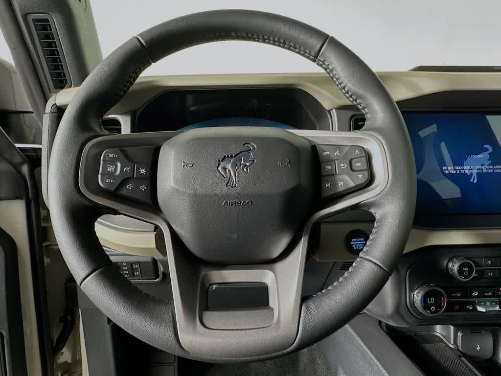 new 2025 Ford Bronco car, priced at $44,043