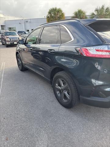 used 2022 Ford Edge car