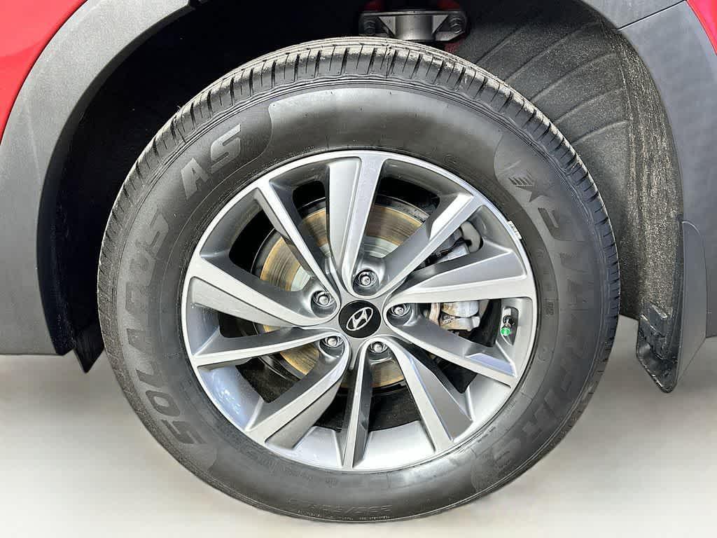 used 2020 Hyundai Santa Fe car, priced at $16,670