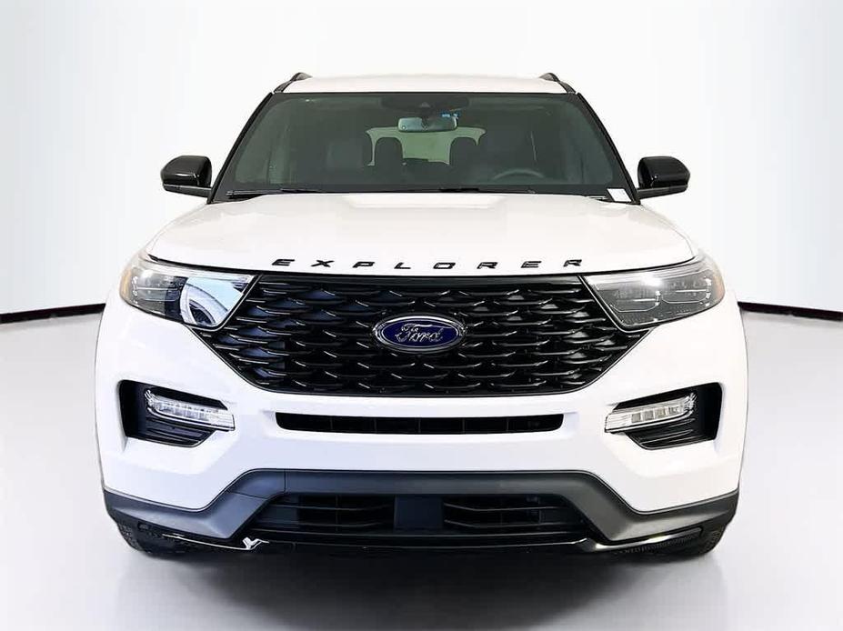 new 2024 Ford Explorer car, priced at $47,087