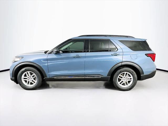 new 2025 Ford Explorer car, priced at $40,321