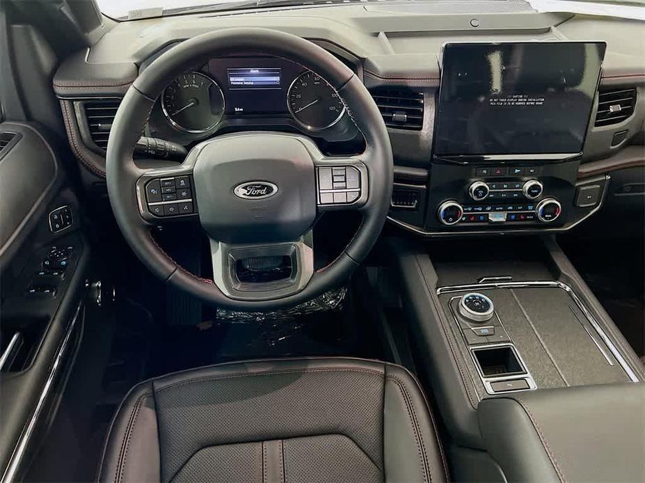 new 2024 Ford Expedition car, priced at $73,902