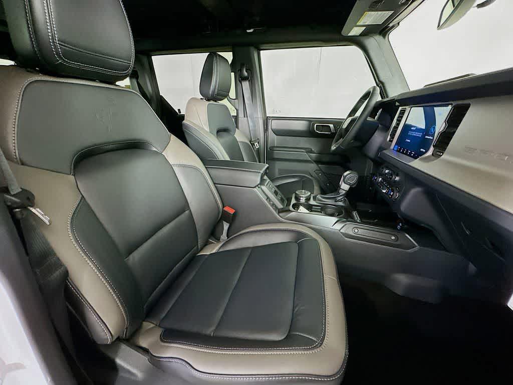 new 2025 Ford Bronco car, priced at $47,376