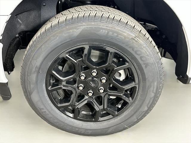 new 2025 Ford F-150 car, priced at $40,320